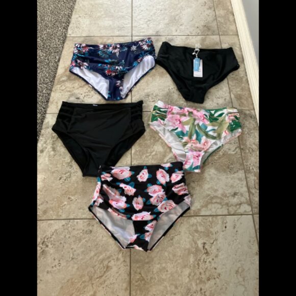 🎃3/$10 SALE 🎃Bikini Bottom Bundle 5 Pairs size XL NEW - Picture 1 of 6